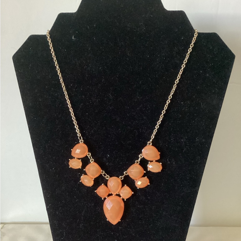 Icing necklace